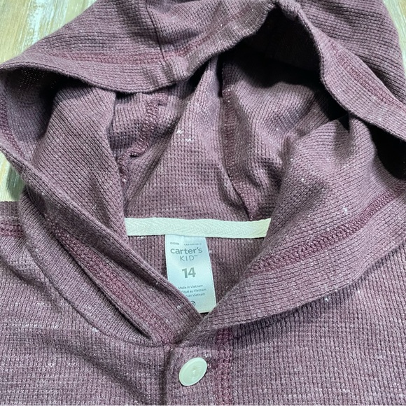 🛍️ 4/$20 Carter’s Waffled Hoodie - Picture 6 of 7